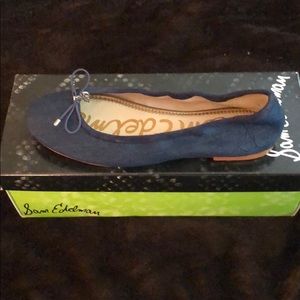Women’s denim flats